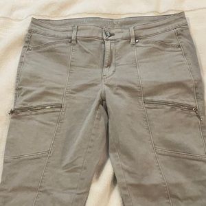 COPY - White House Black Market, Skinny Ankle Jeans with zip pocket on Thigh